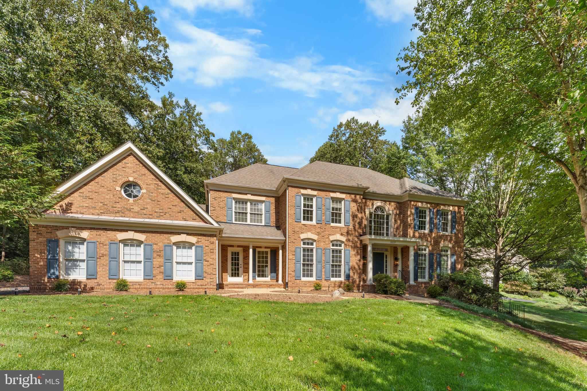 3227 FOXVALE DRIVE
