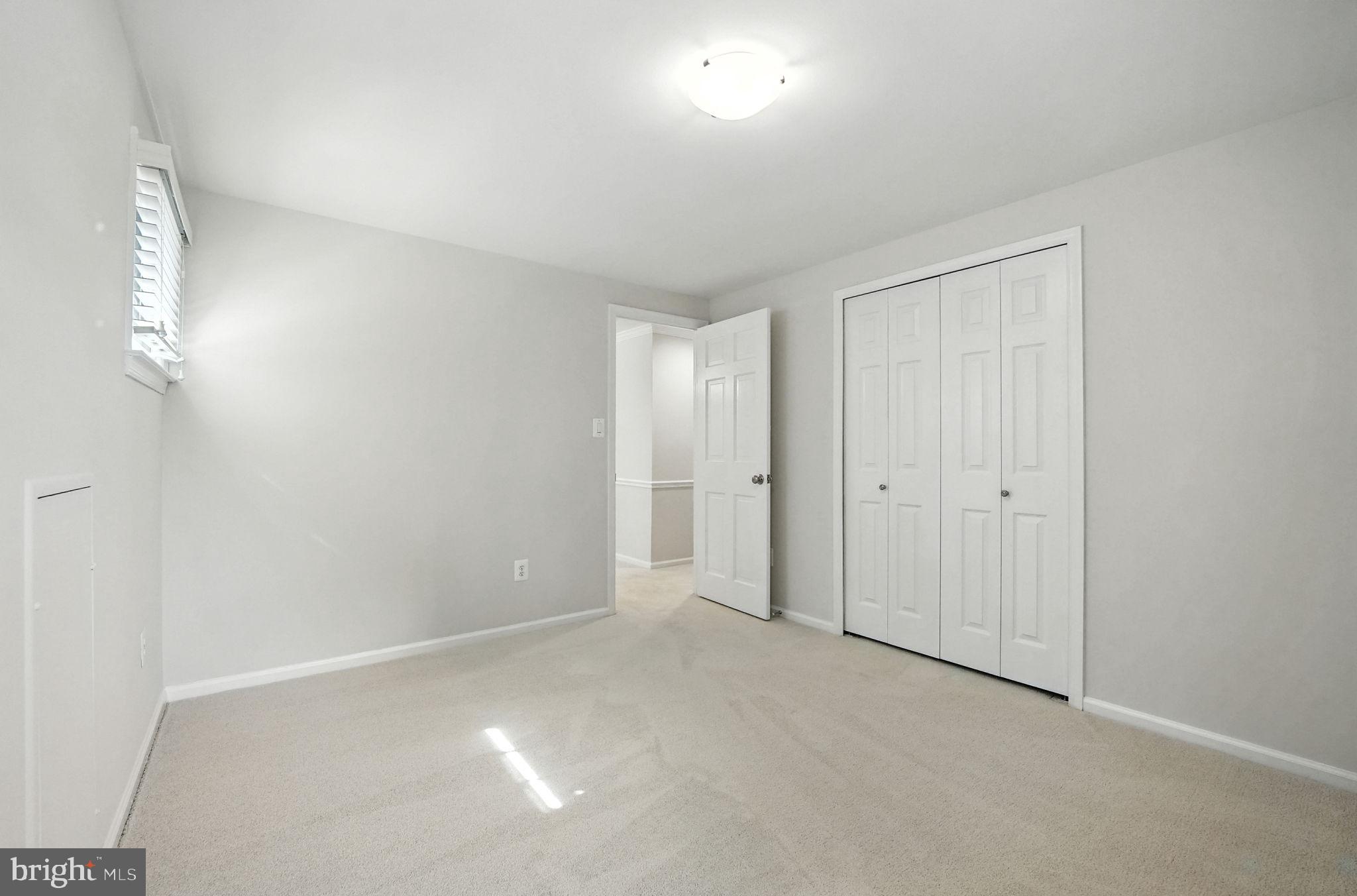 4925 BEXLEY LANE