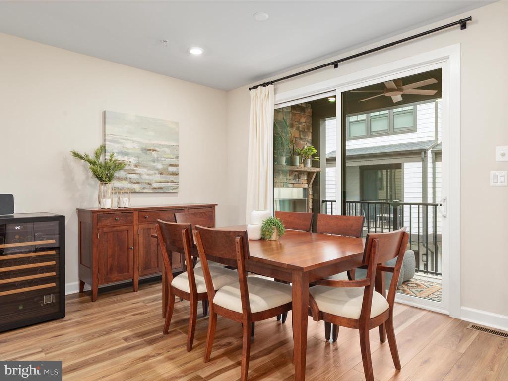 113 PLEASANT STREET NW 6