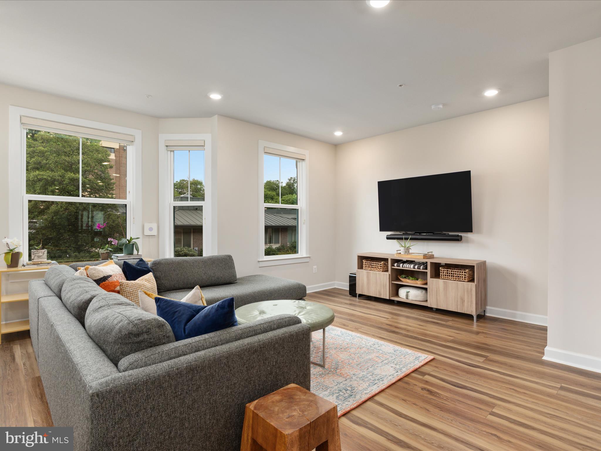 113 PLEASANT STREET NW 6