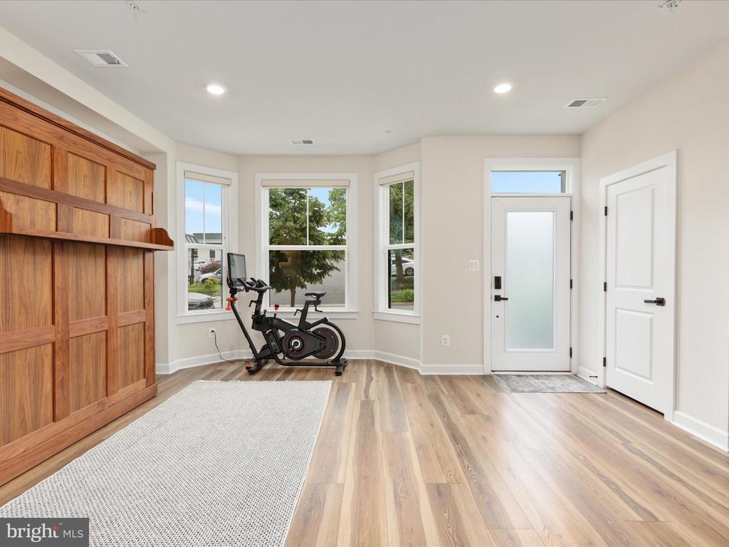 113 PLEASANT STREET NW 6
