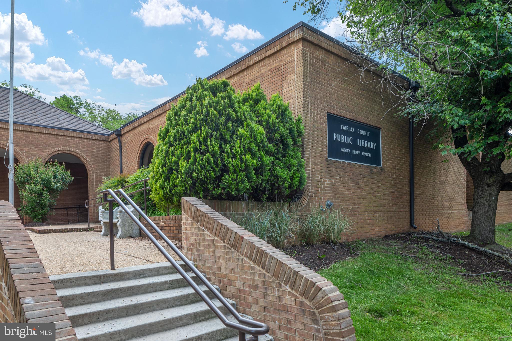 113 PLEASANT STREET NW 6