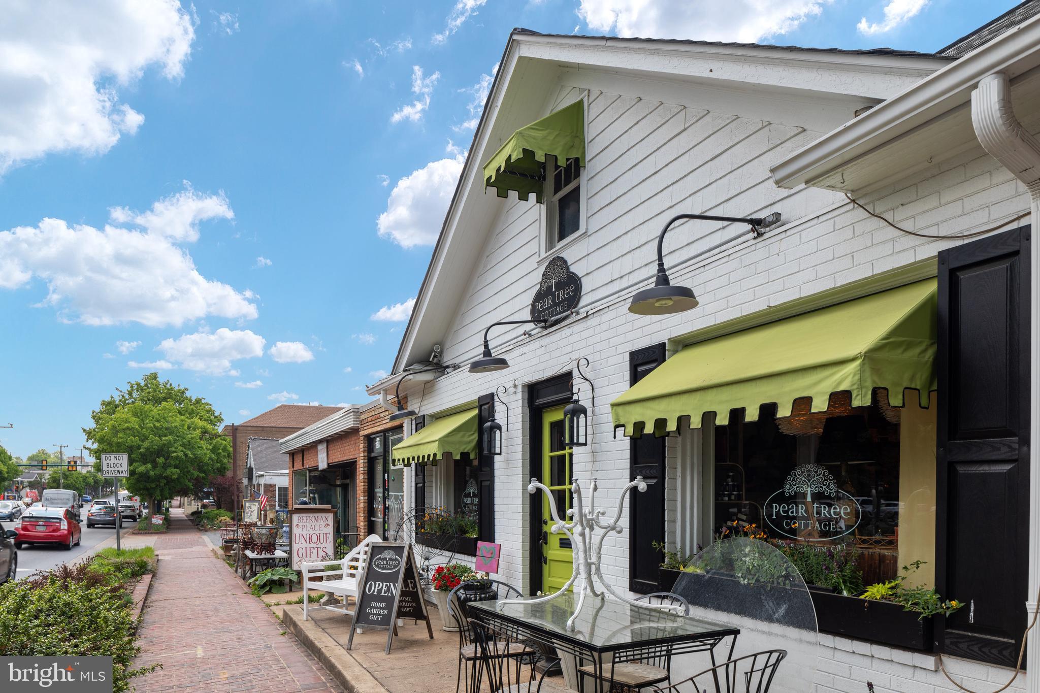 113 PLEASANT STREET NW 6