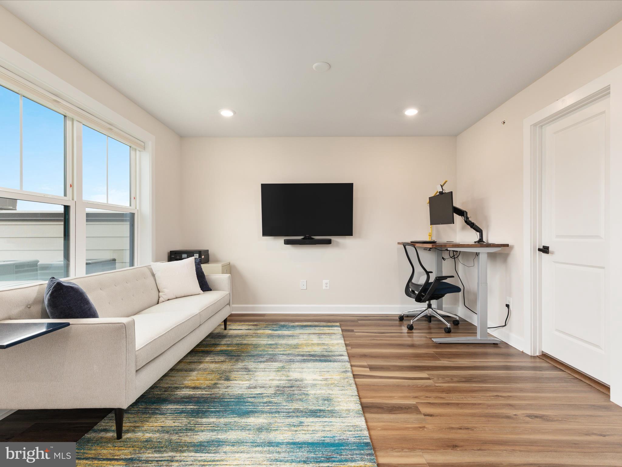 113 PLEASANT STREET NW 6