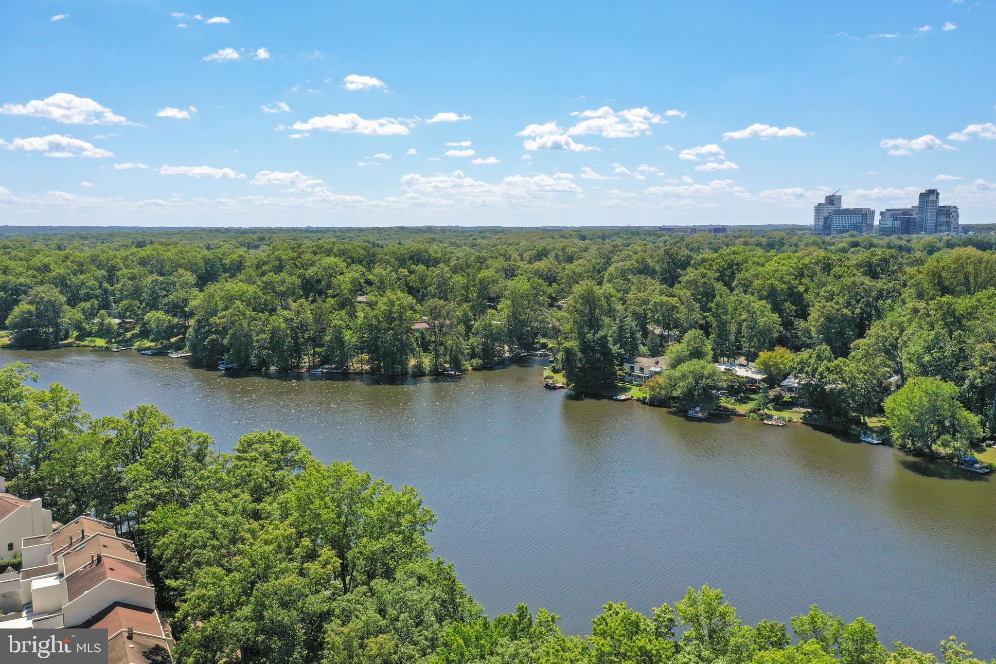 1592 MOORINGS DRIVE 22B