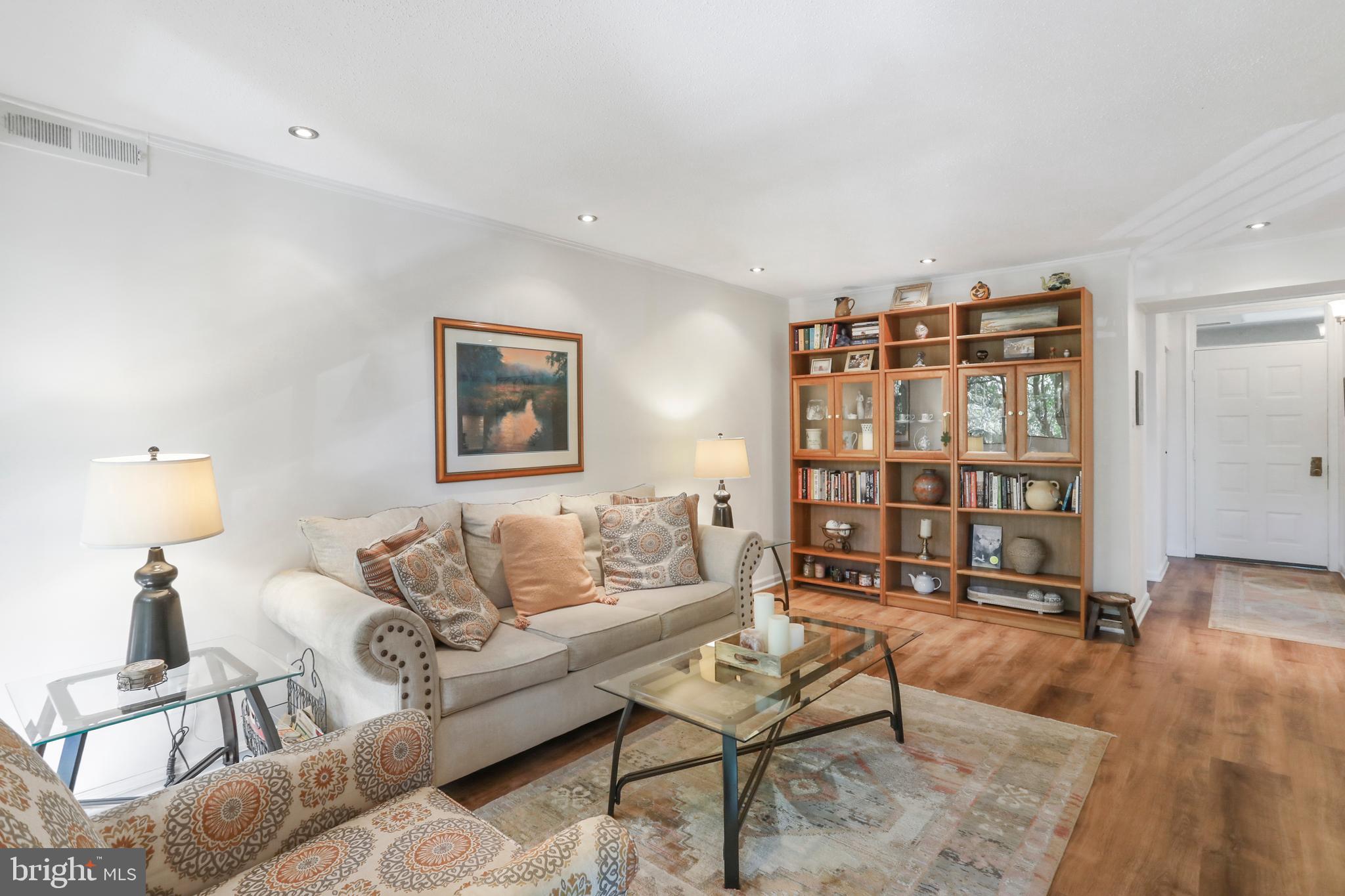 1592 MOORINGS DRIVE 22B