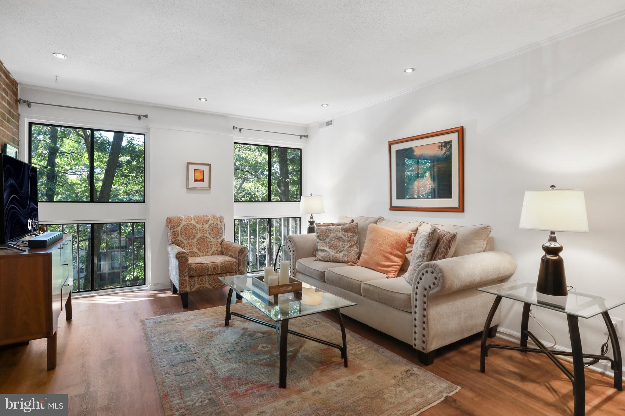 1592 MOORINGS DRIVE 22B