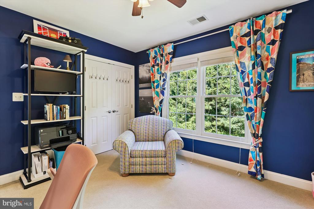 8049 WINSTEAD MANOR LANE