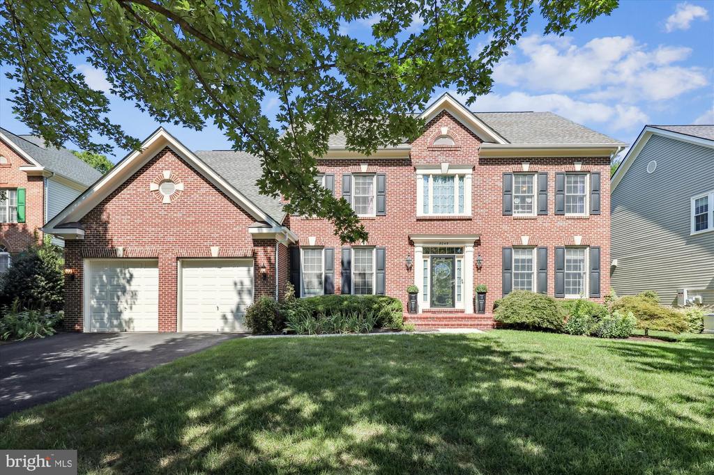 8049 WINSTEAD MANOR LANE