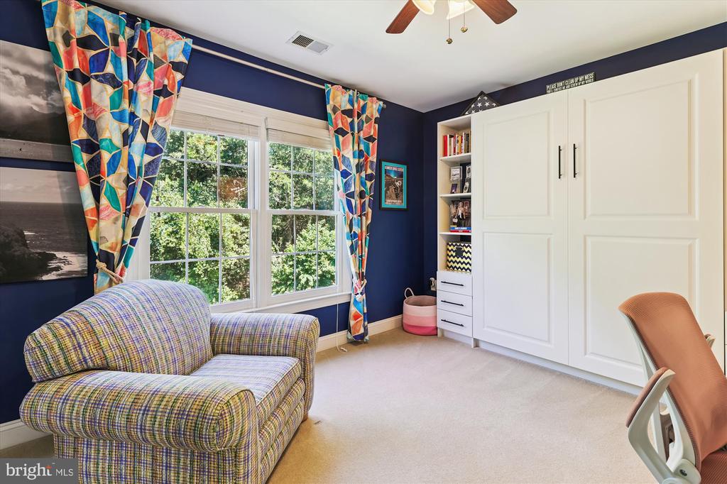 8049 WINSTEAD MANOR LANE
