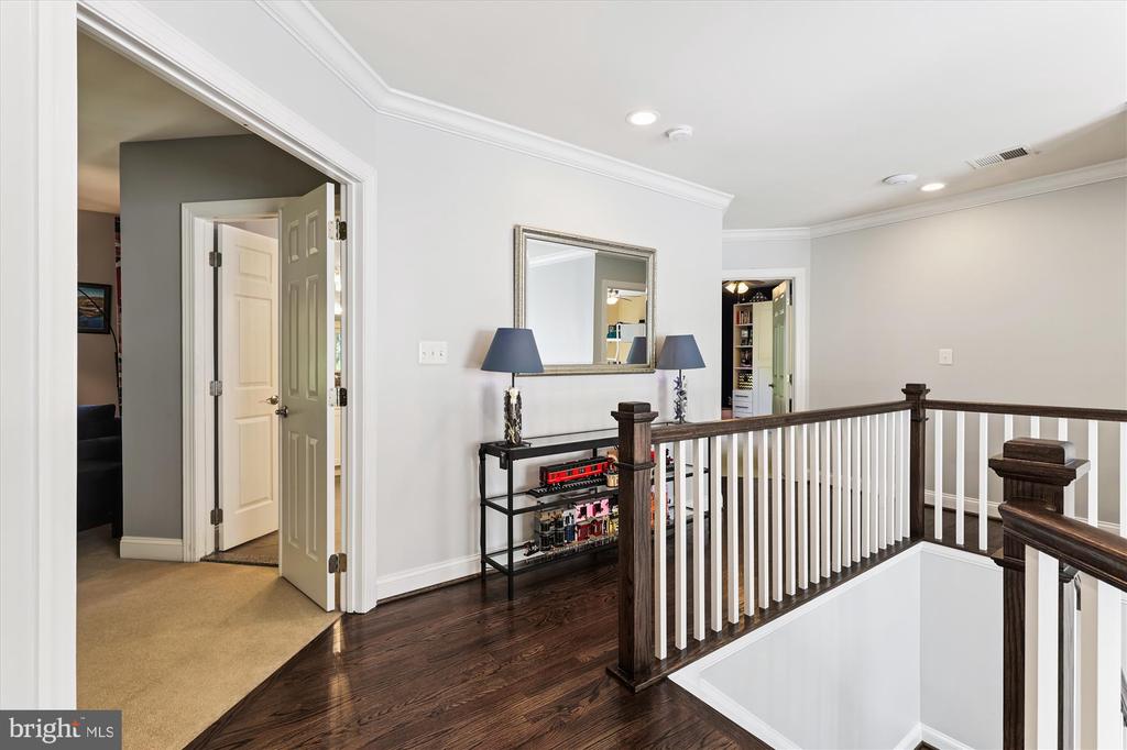 8049 WINSTEAD MANOR LANE
