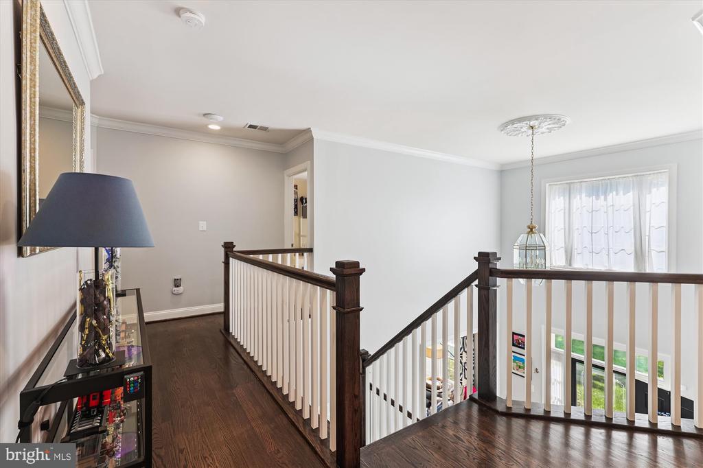 8049 WINSTEAD MANOR LANE