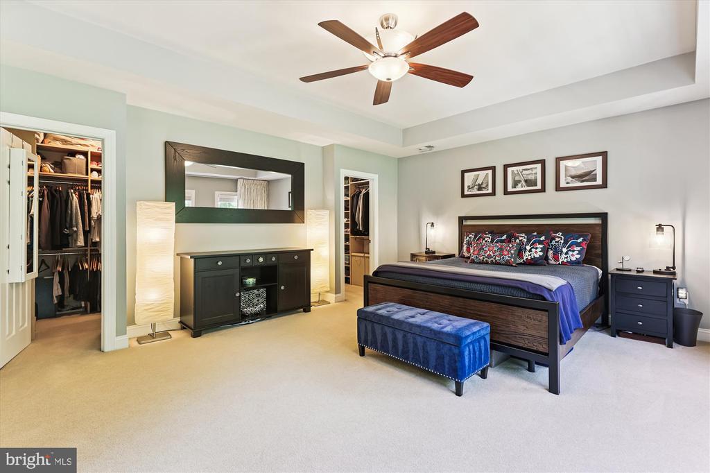 8049 WINSTEAD MANOR LANE