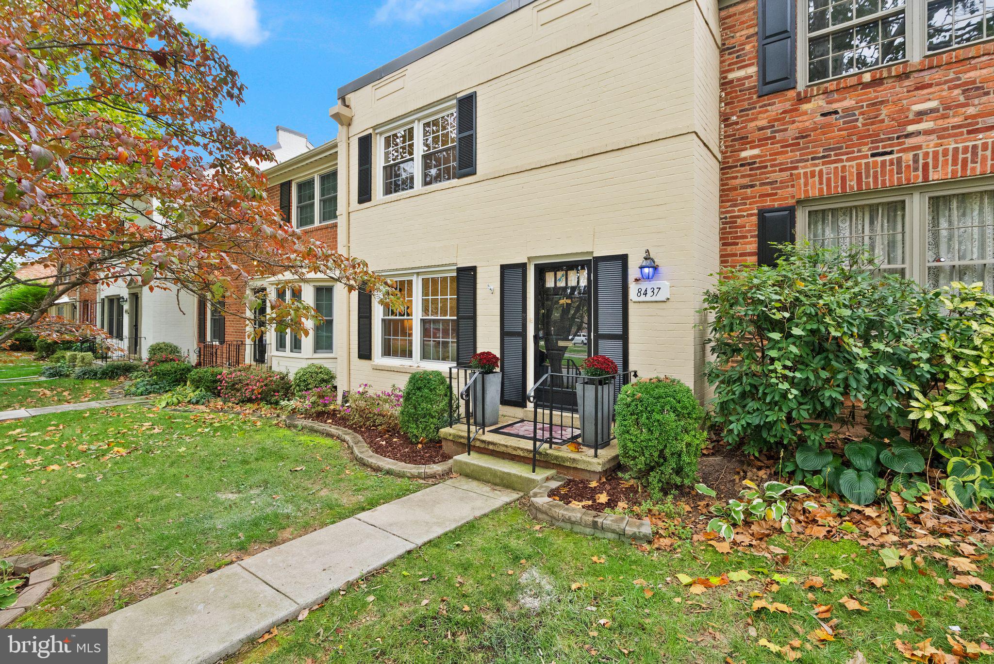 8437 FORRESTER BOULEVARD