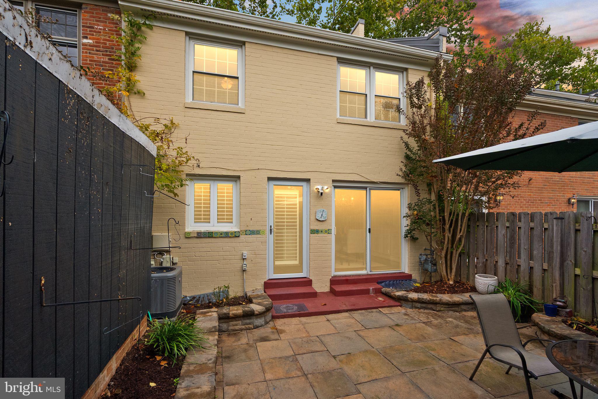 8437 FORRESTER BOULEVARD