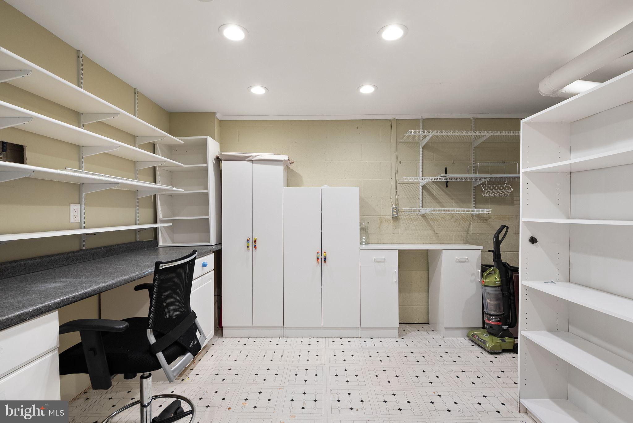 8437 FORRESTER BOULEVARD