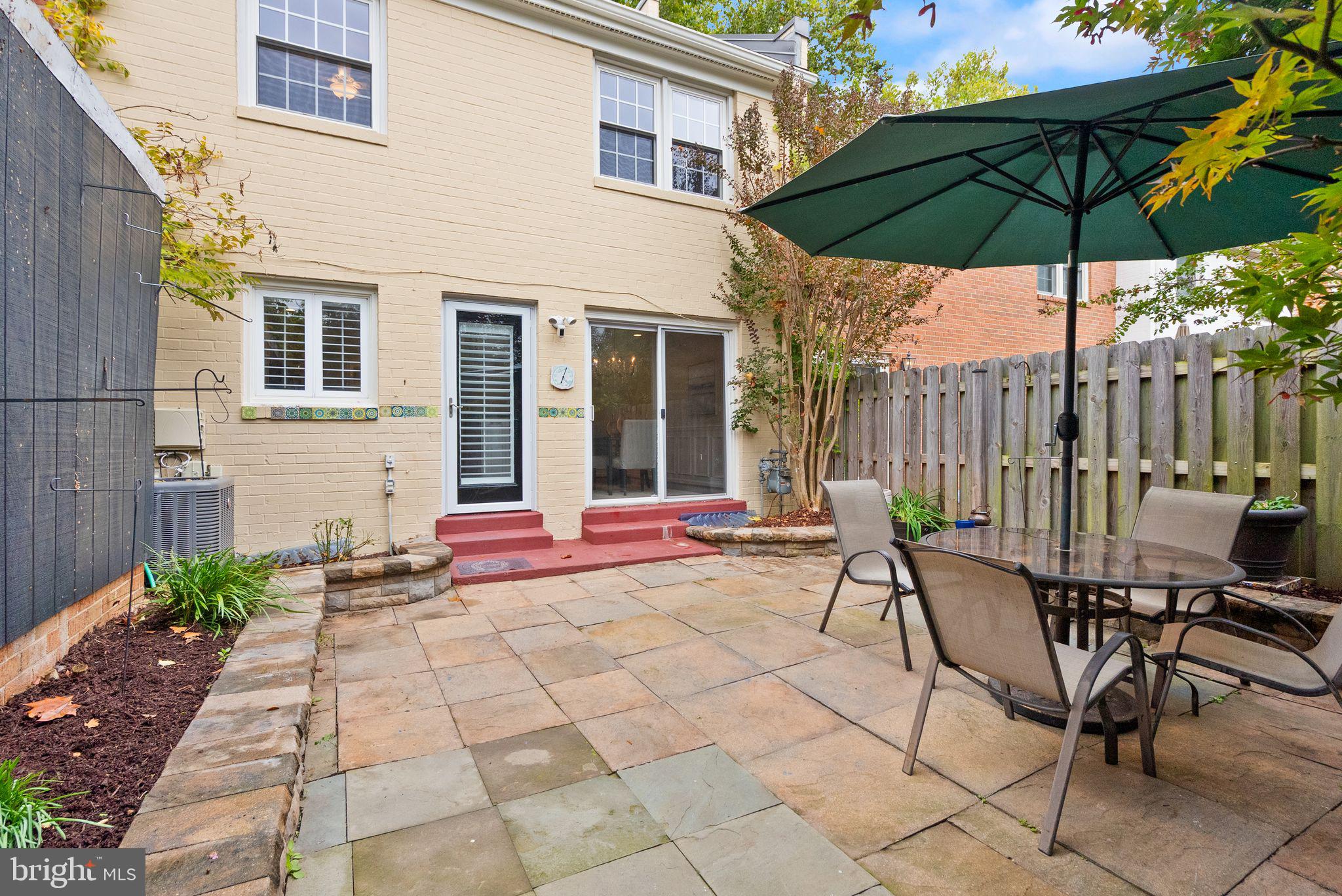 8437 FORRESTER BOULEVARD