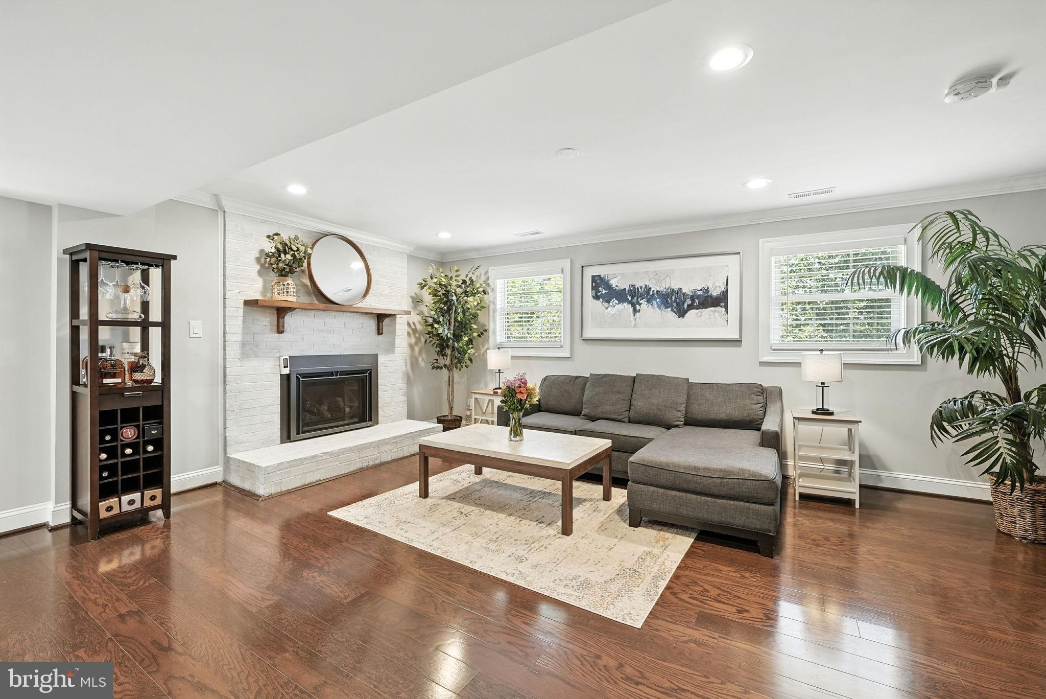 4014 WAKEFIELD DRIVE