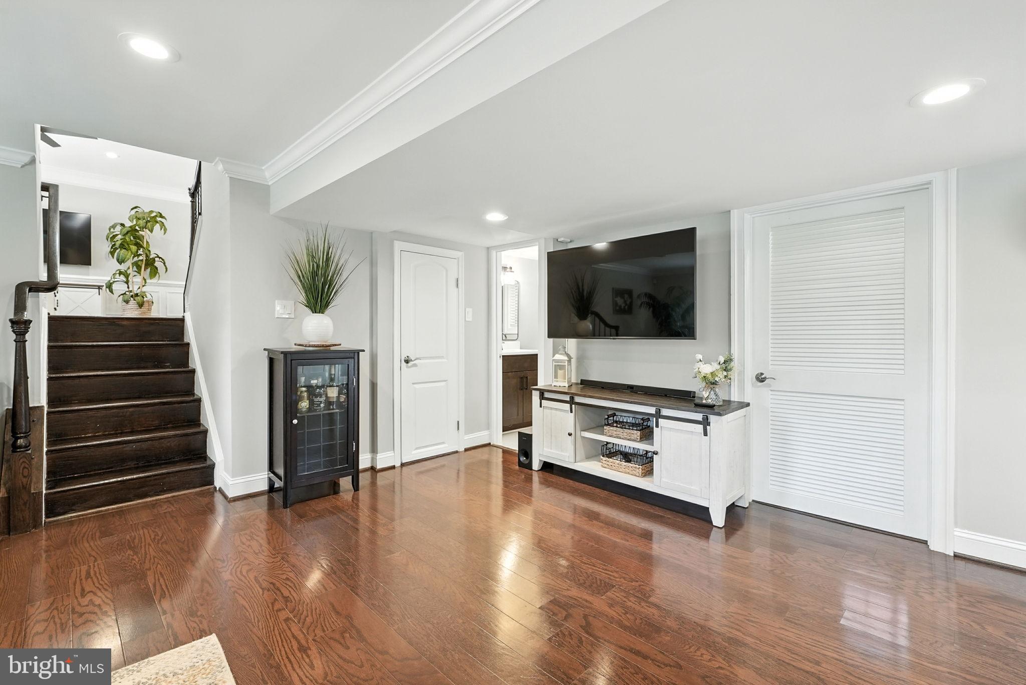 4014 WAKEFIELD DRIVE