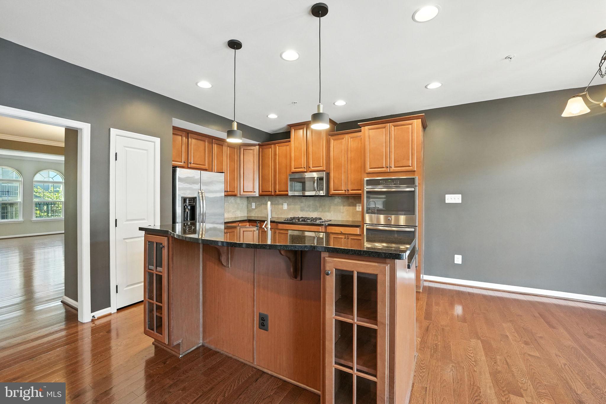 13682 ENDEAVOUR DRIVE 19D