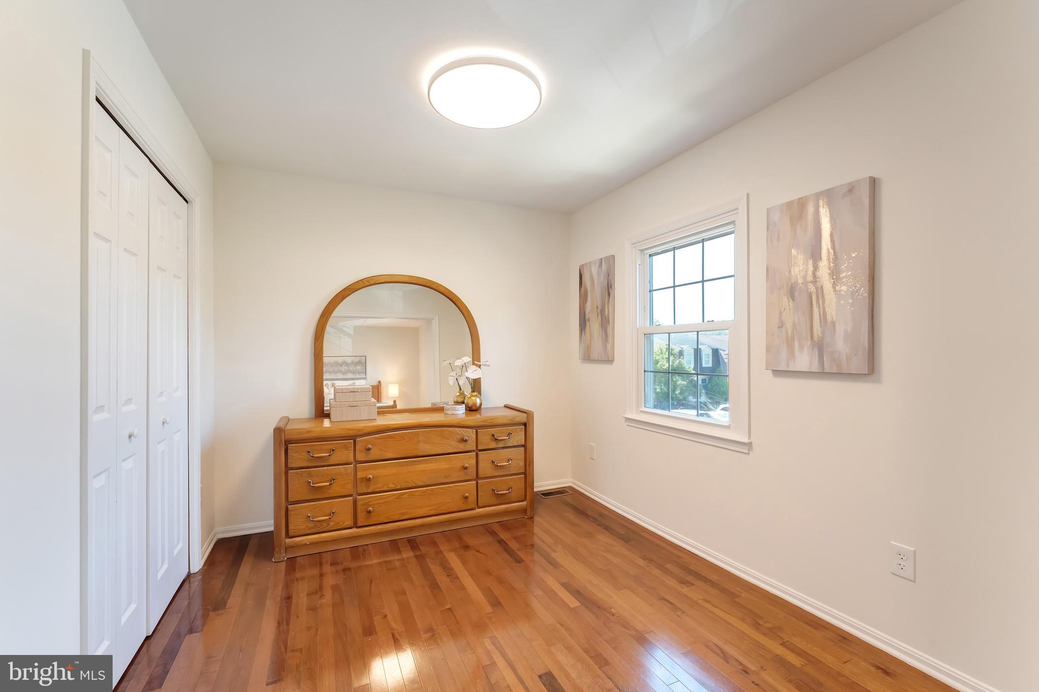 7462 COVENT WOOD COURT