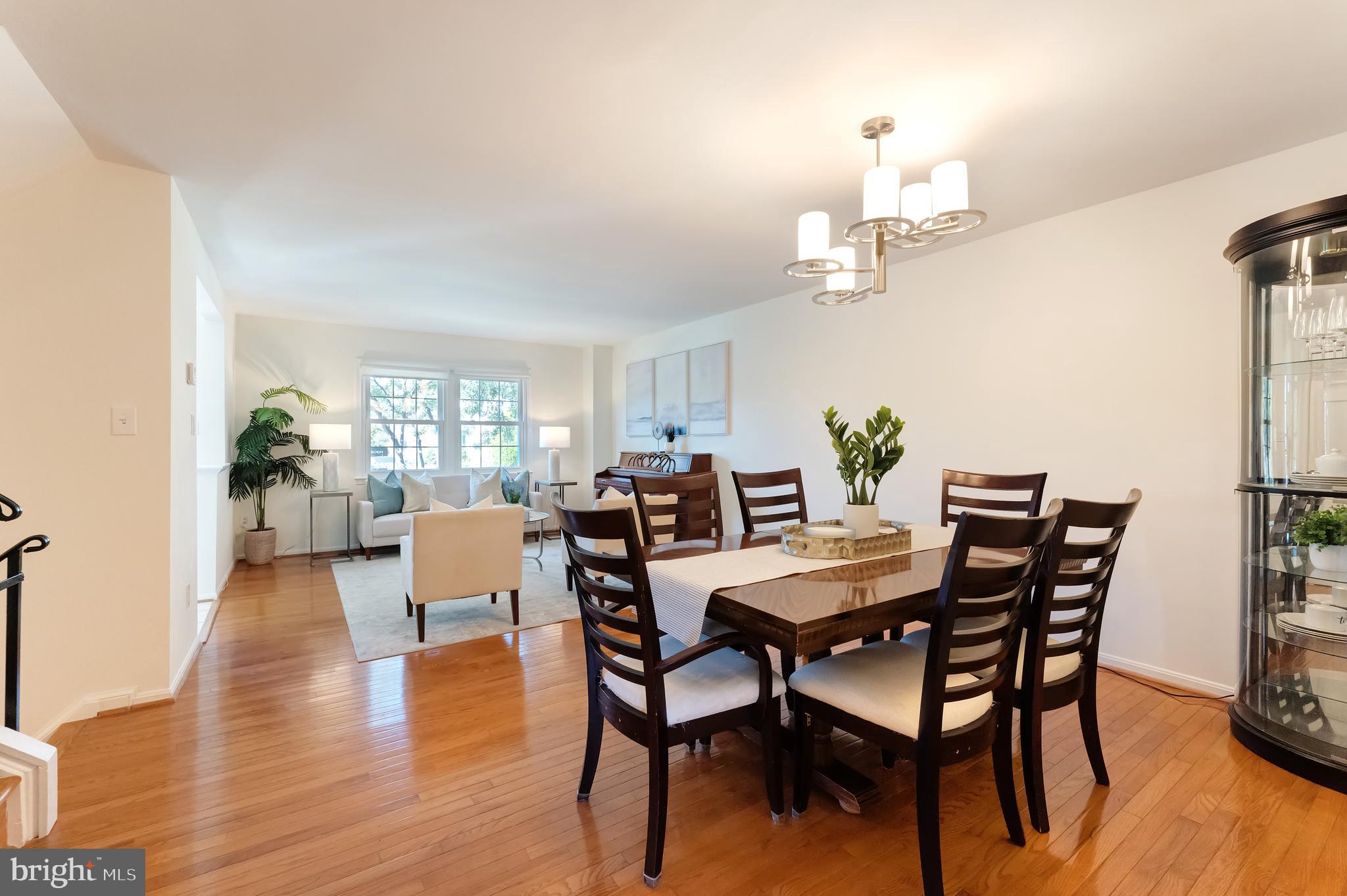 7462 COVENT WOOD COURT