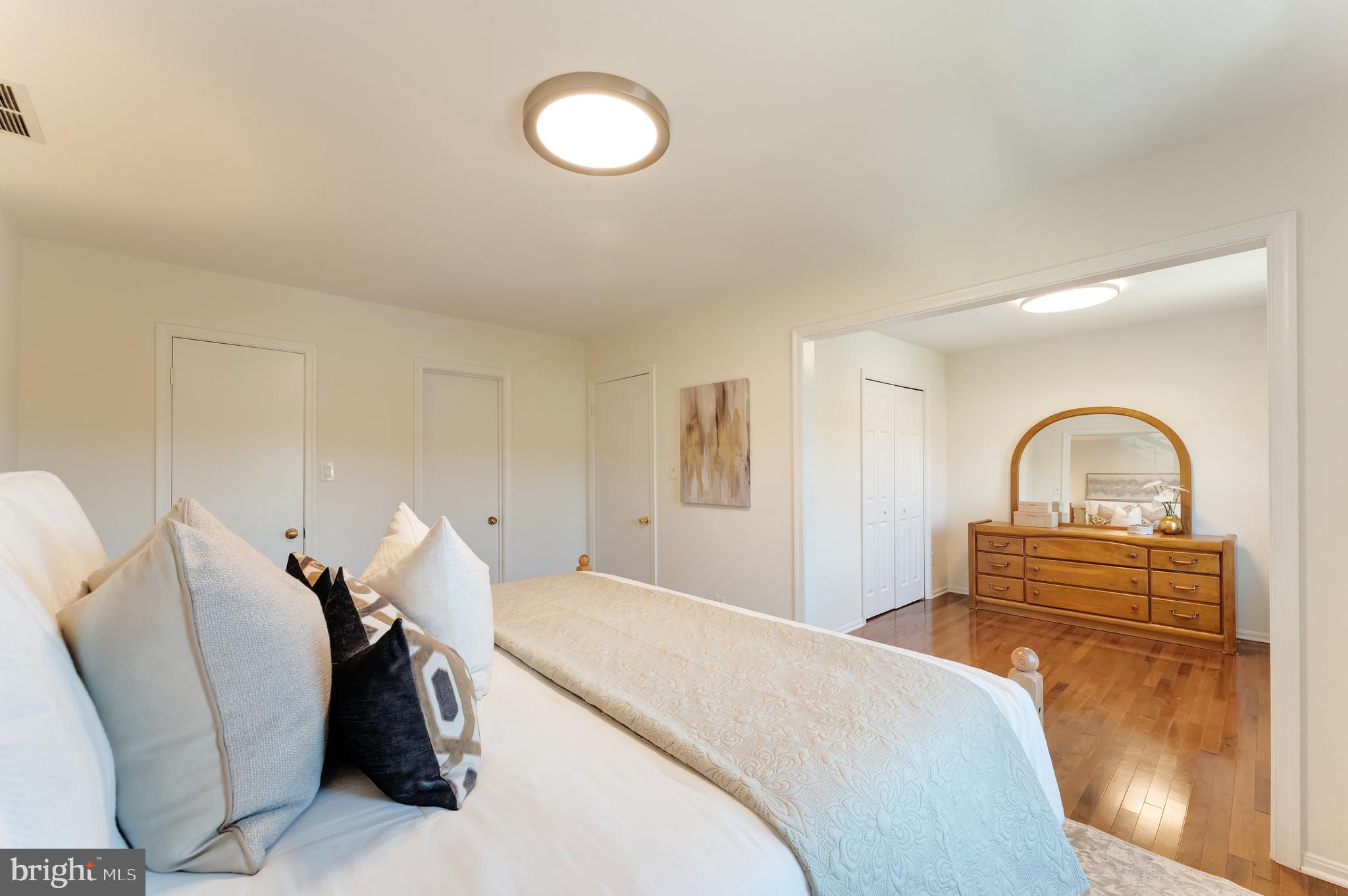 7462 COVENT WOOD COURT