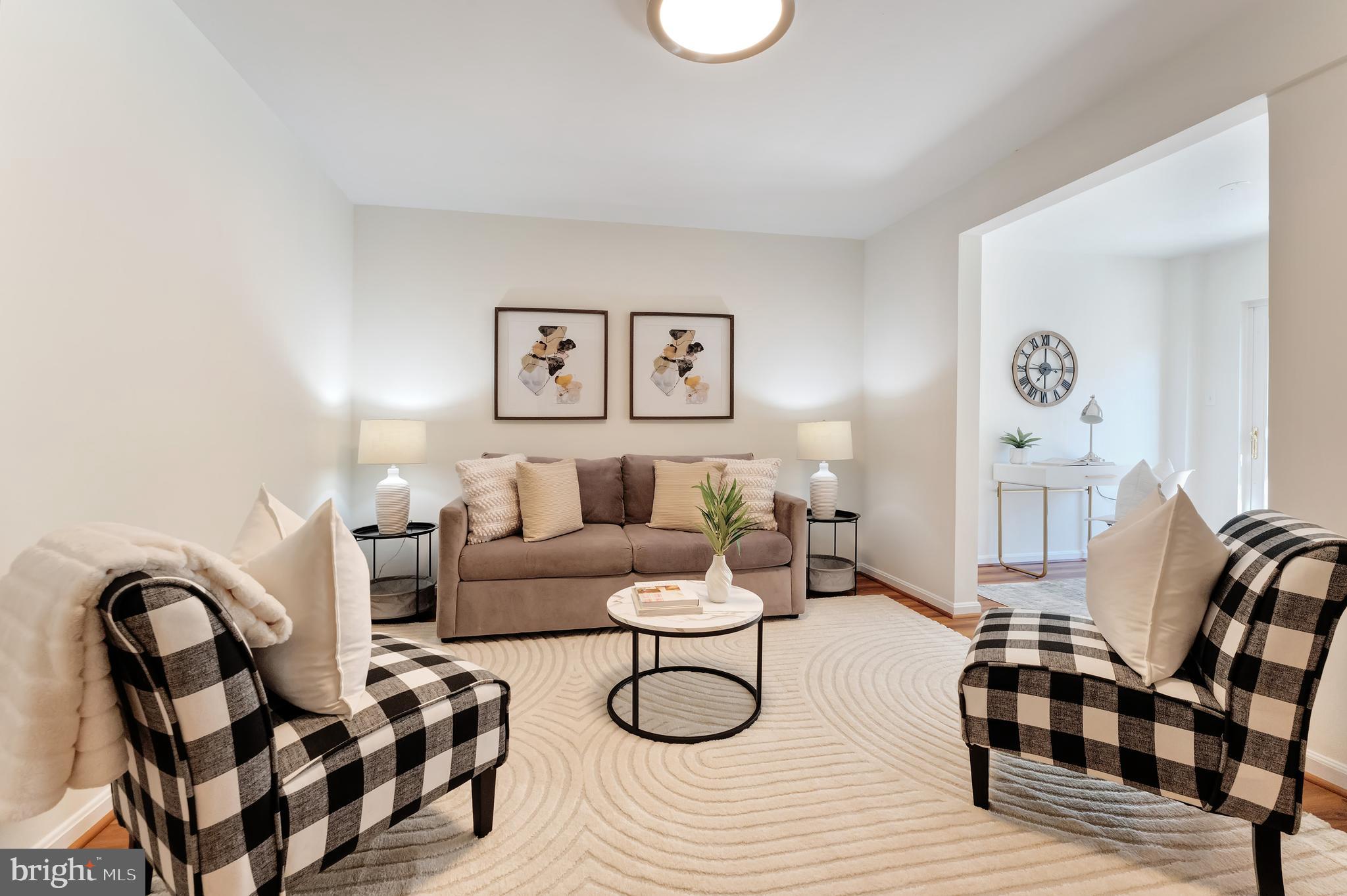 7462 COVENT WOOD COURT