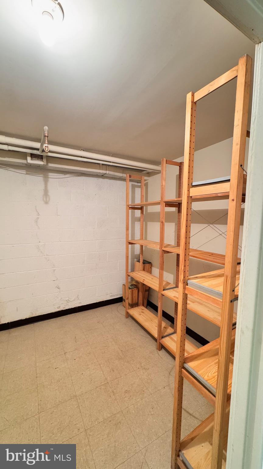 5817 COVE LANDING ROAD 301