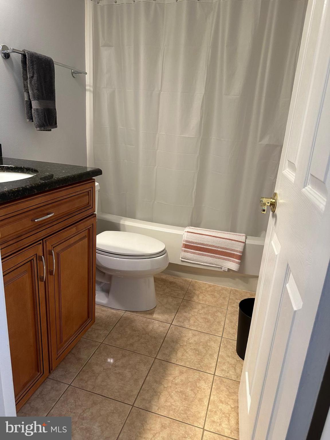 5817 COVE LANDING ROAD 301
