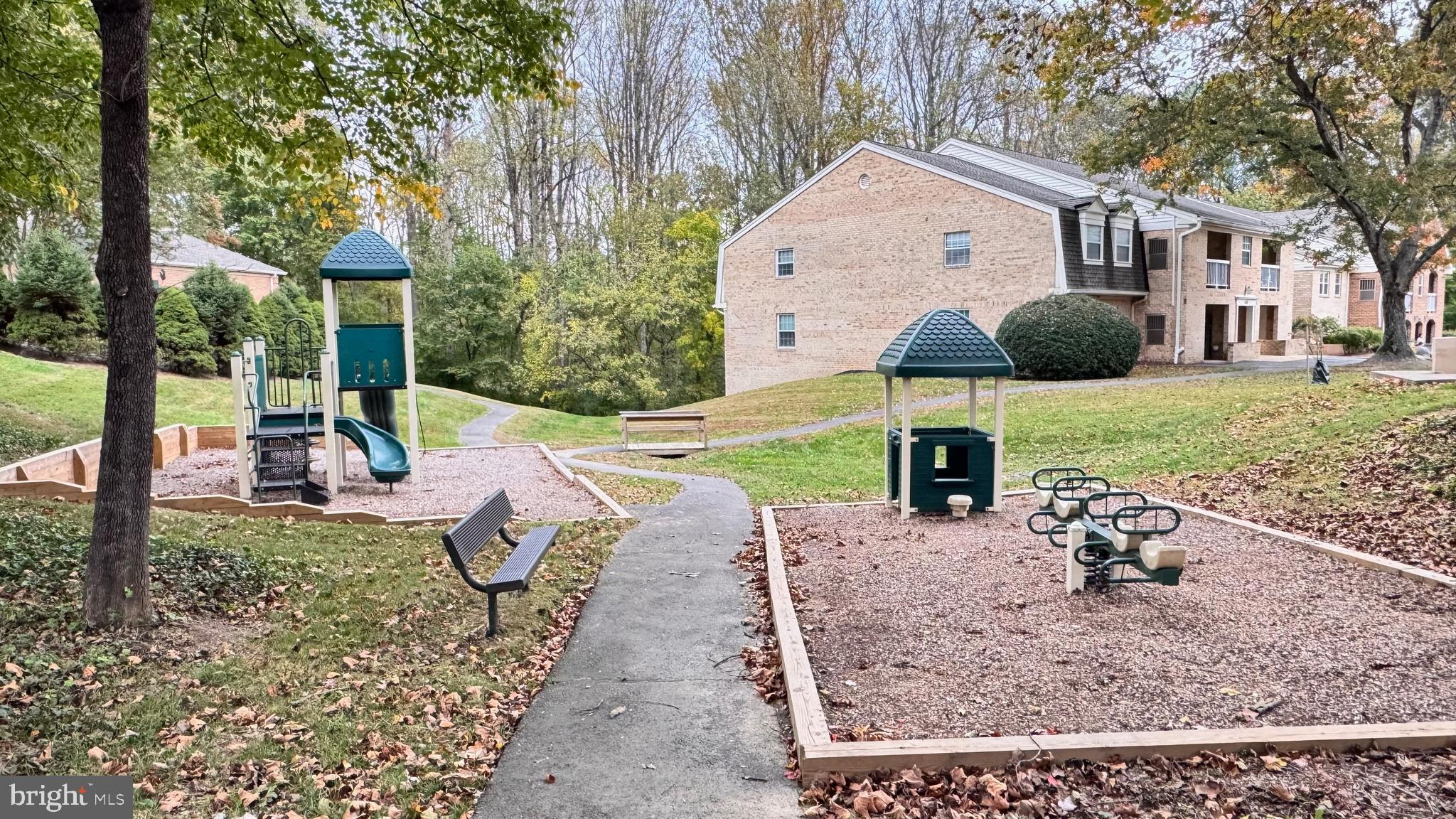 5817 COVE LANDING ROAD 301