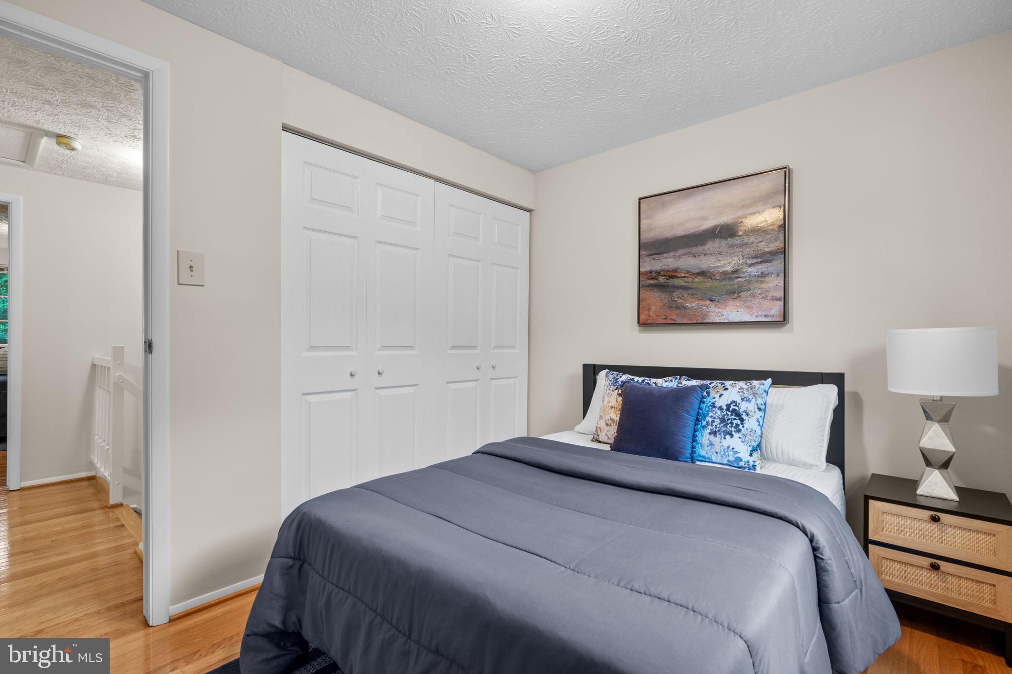 2306 MIDDLE CREEK LANE