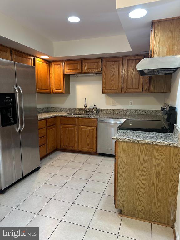 701 HERNDON WOODS COURT
