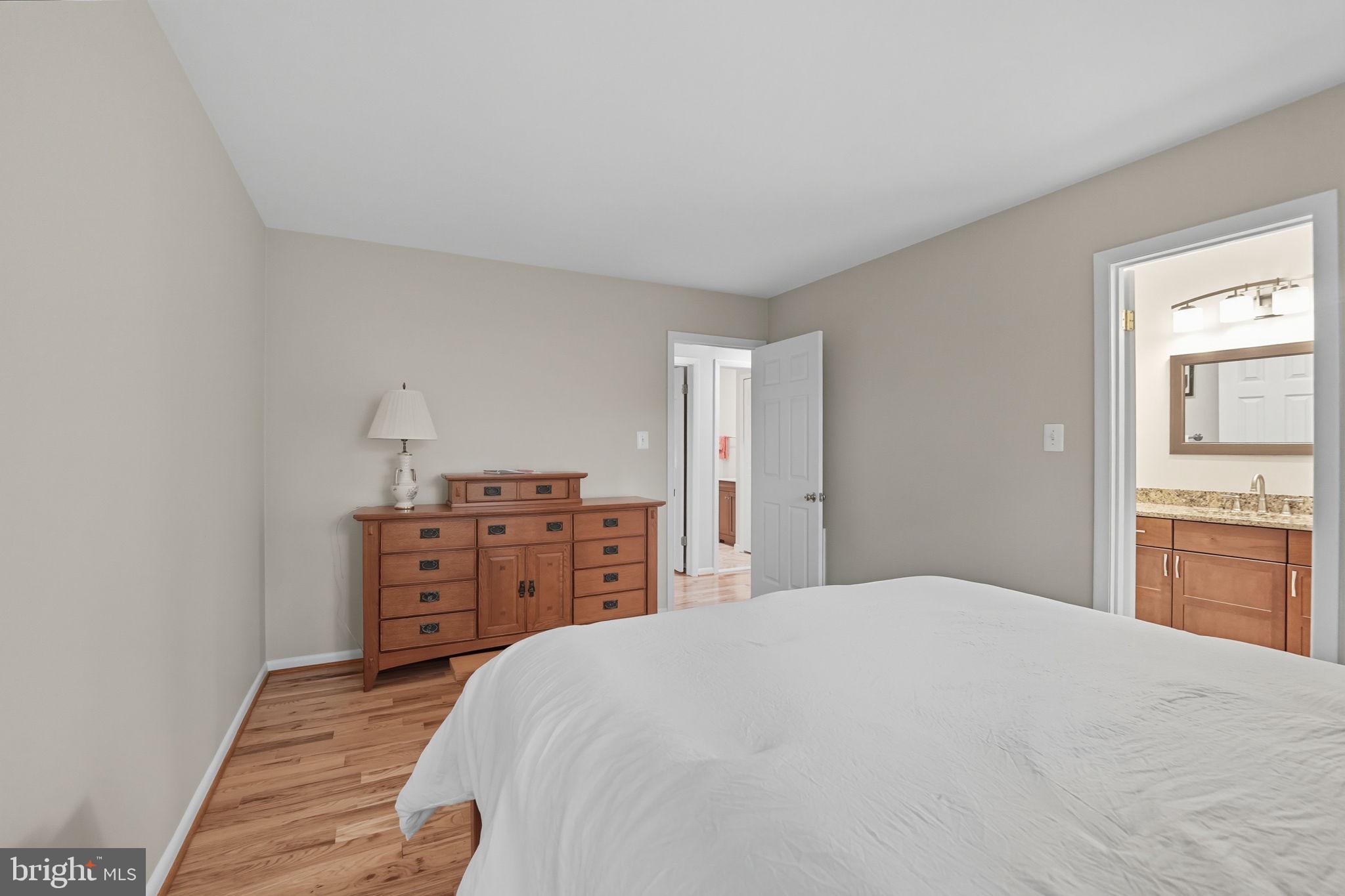 2507 HOLLYBROOK PLACE