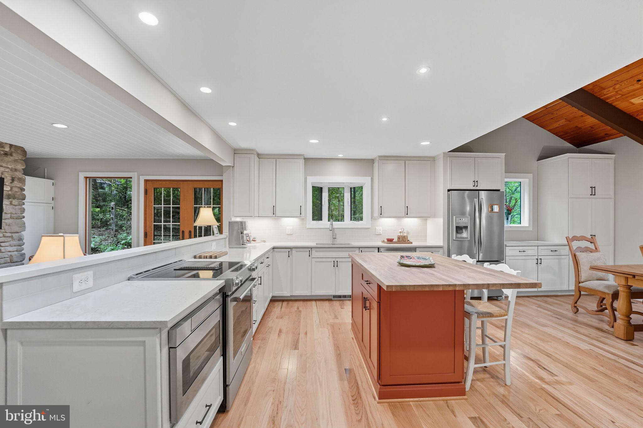 2507 HOLLYBROOK PLACE