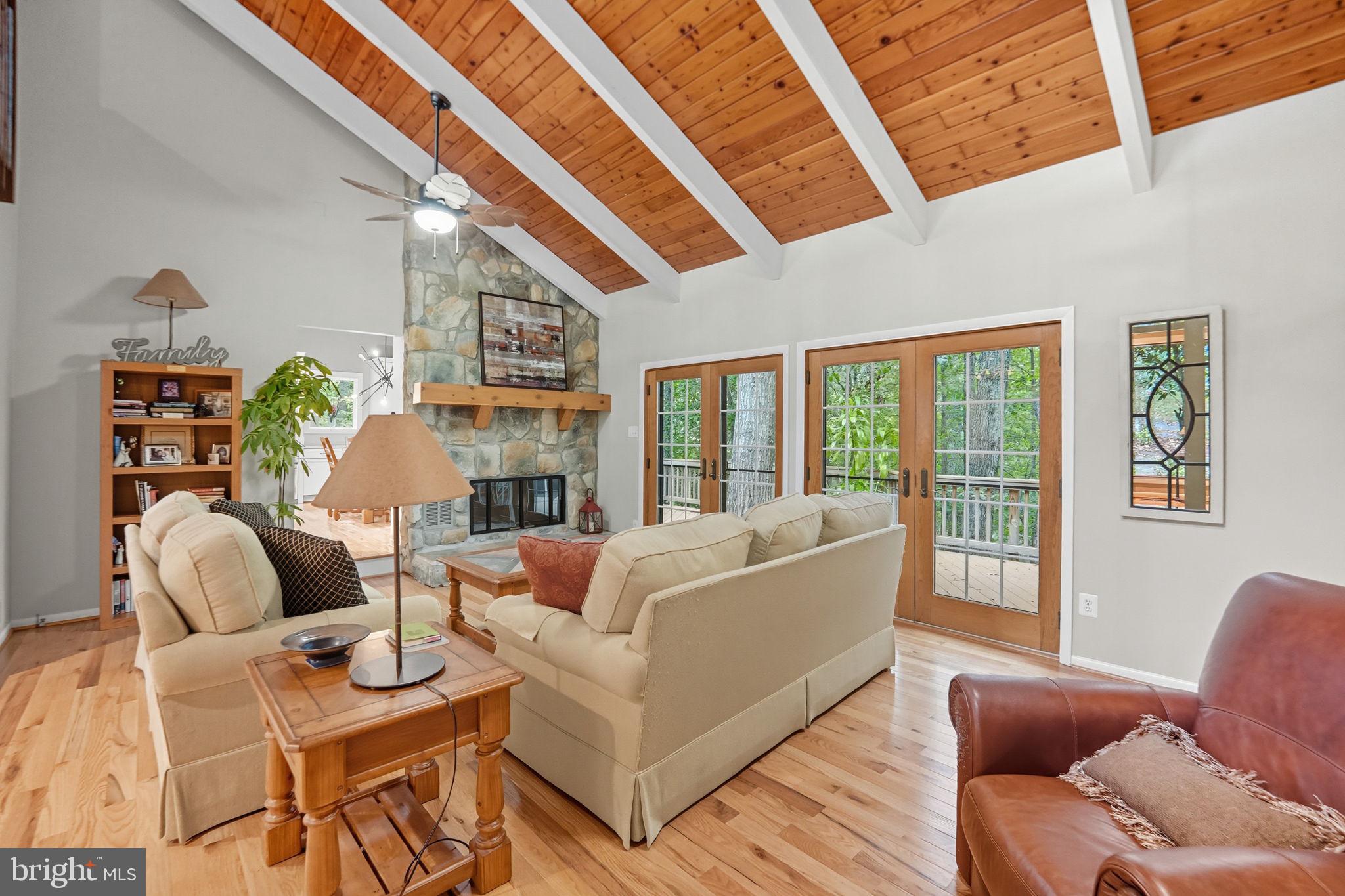 2507 HOLLYBROOK PLACE