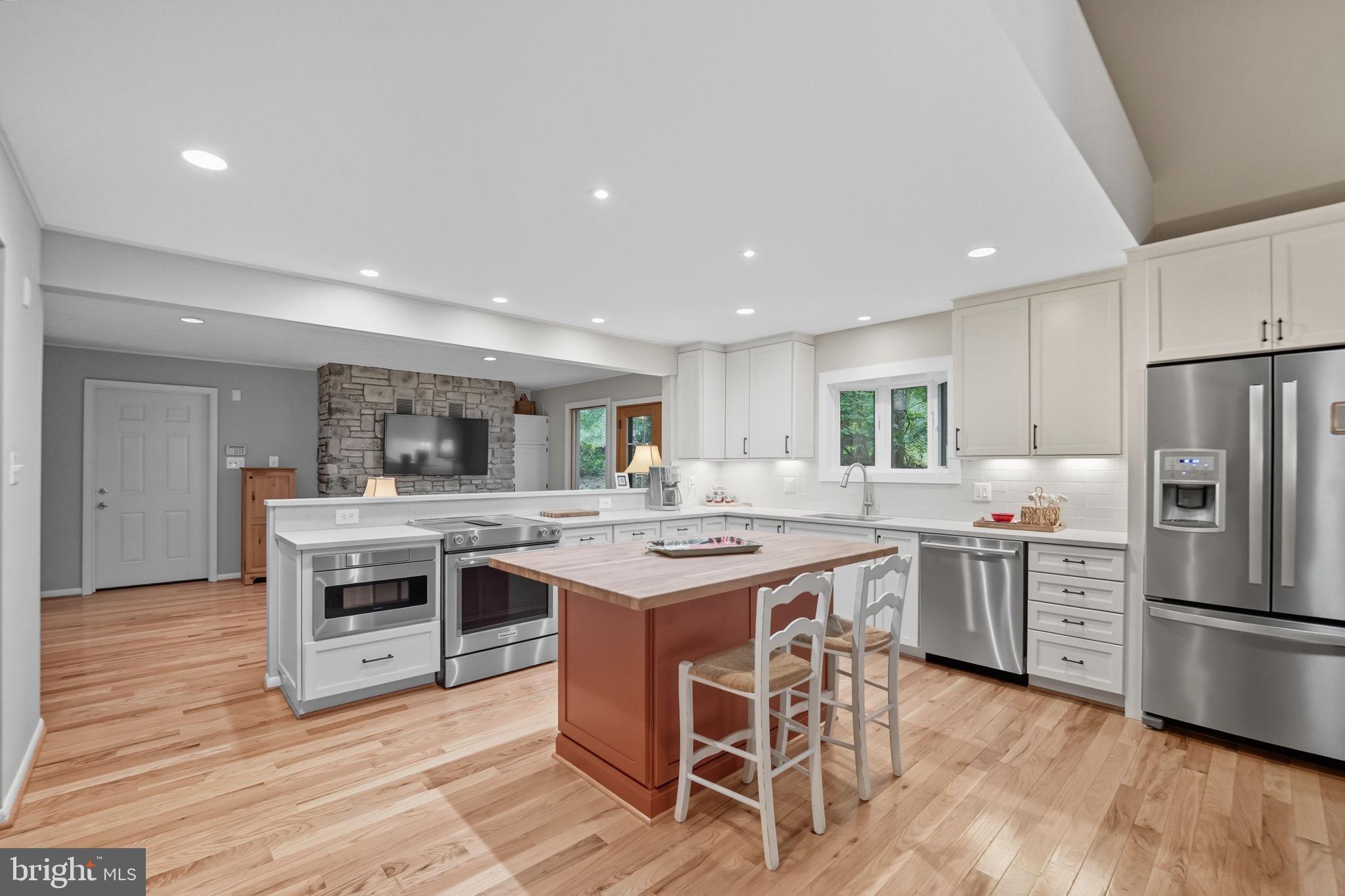 2507 HOLLYBROOK PLACE