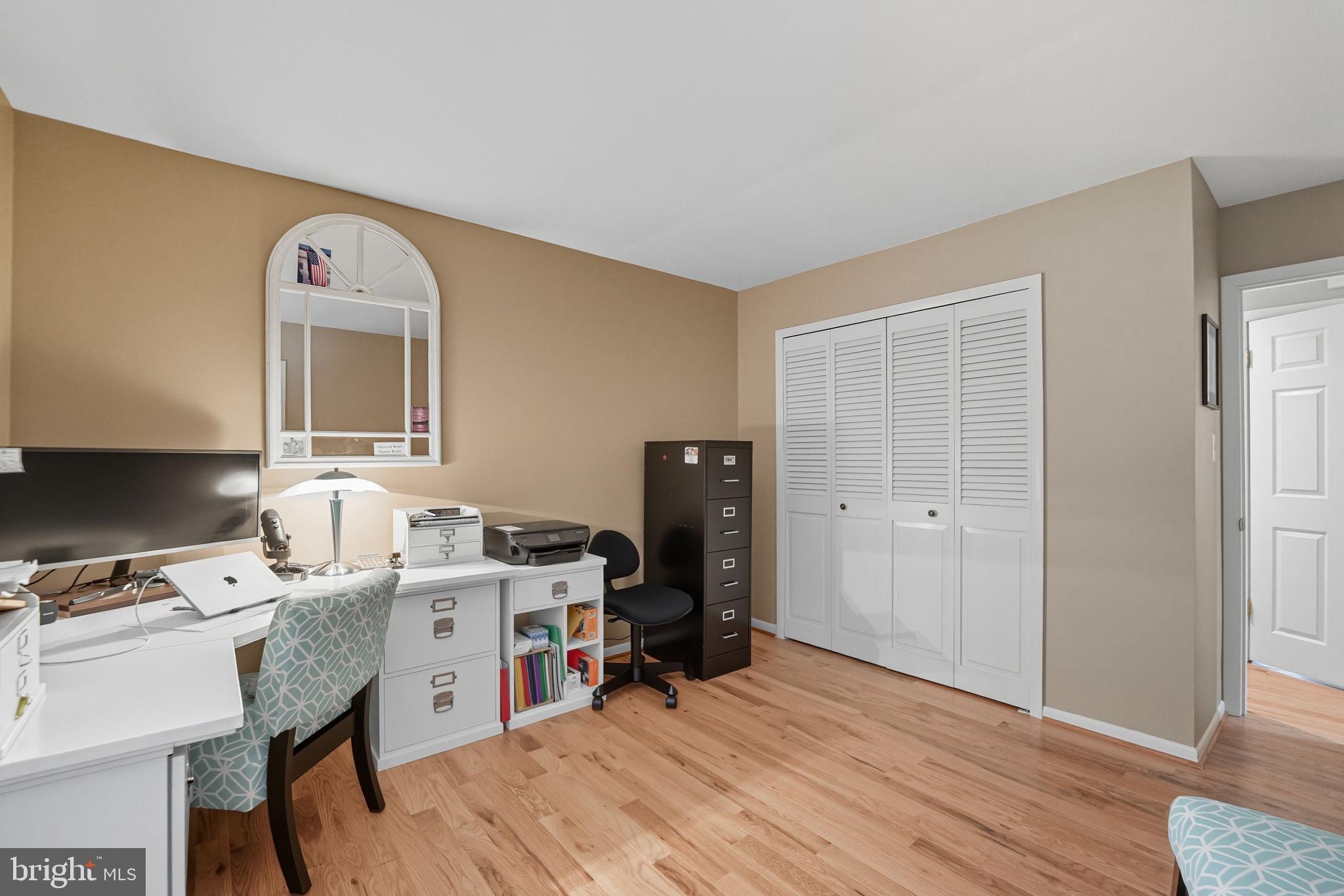 2507 HOLLYBROOK PLACE
