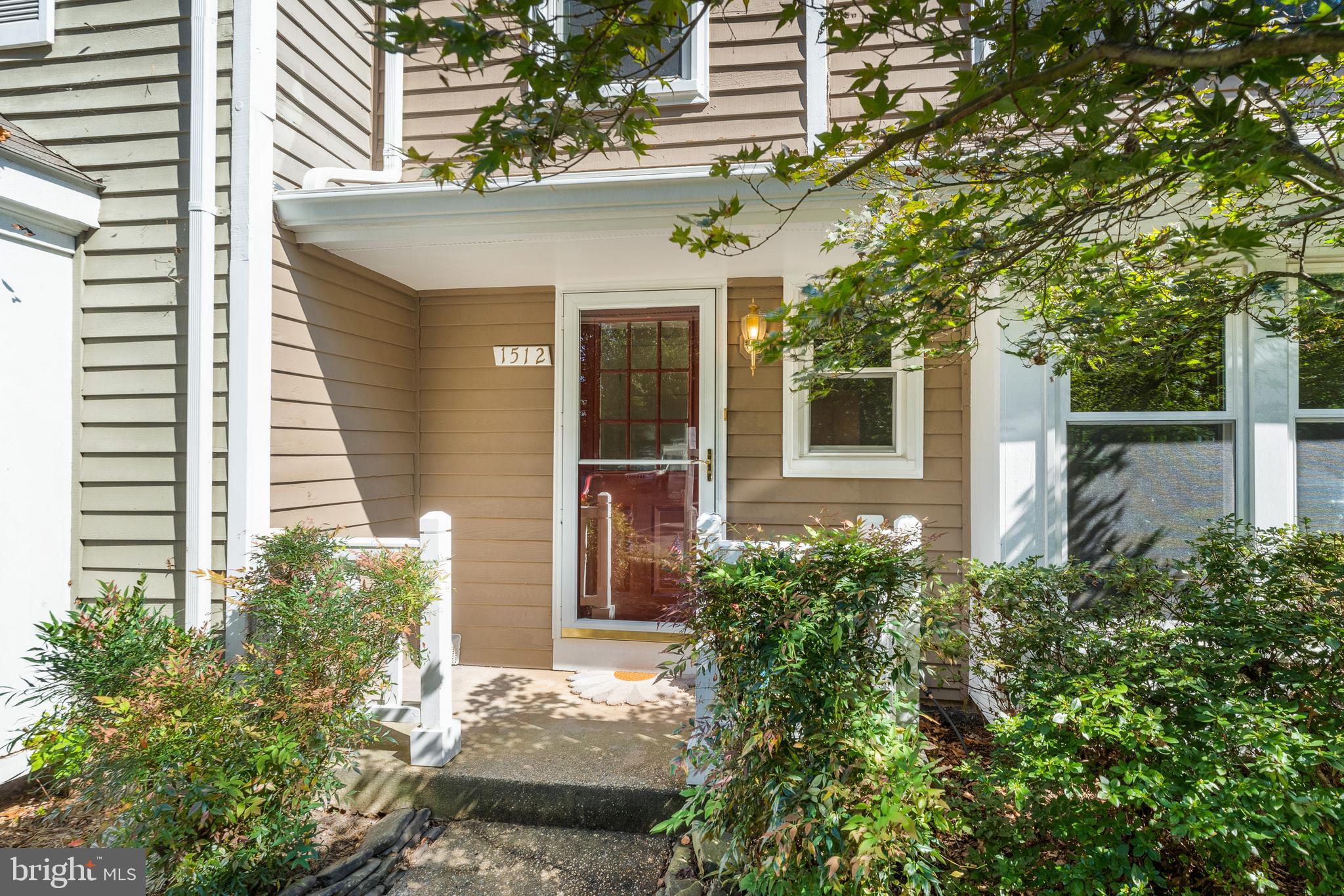 1512 POPLAR GROVE DRIVE
