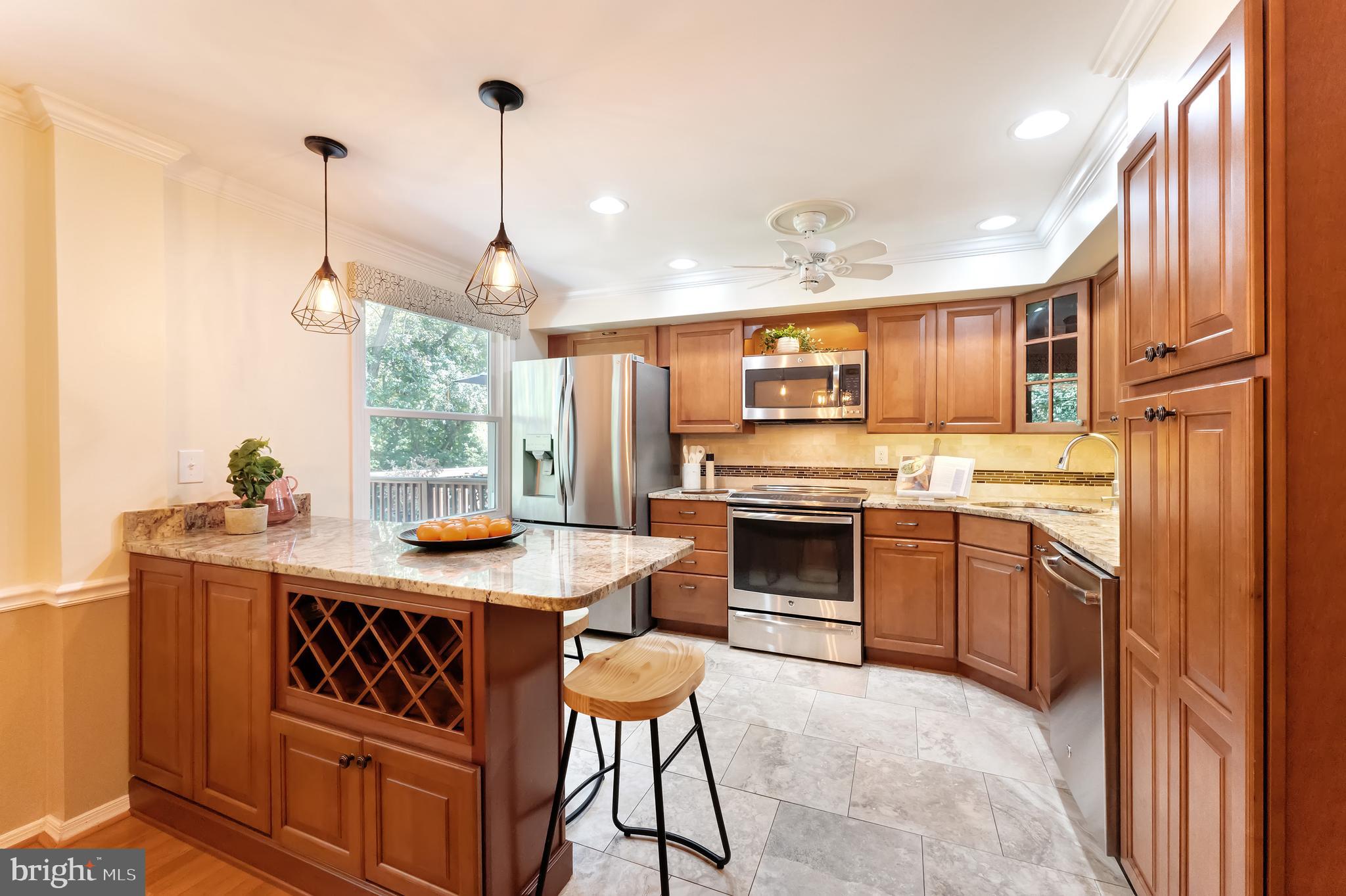 1512 POPLAR GROVE DRIVE