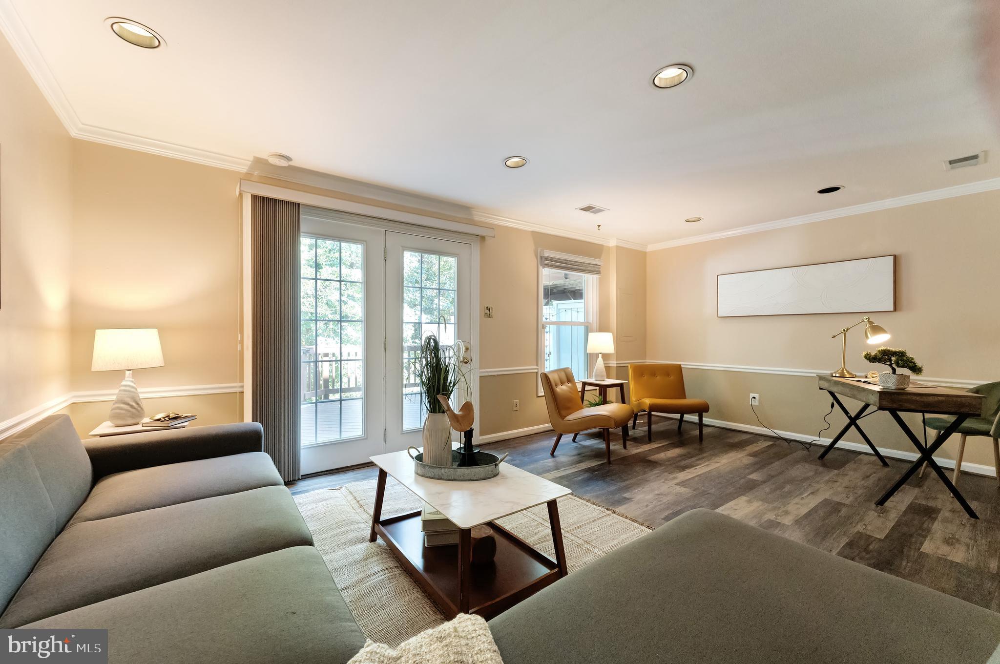1512 POPLAR GROVE DRIVE