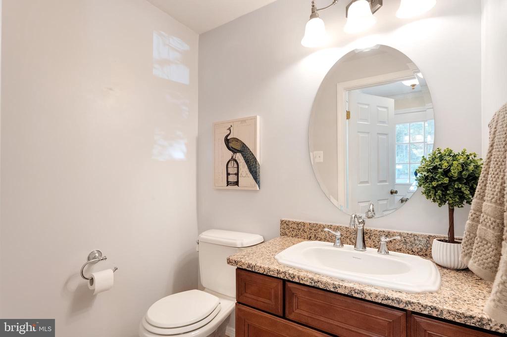 1512 POPLAR GROVE DRIVE