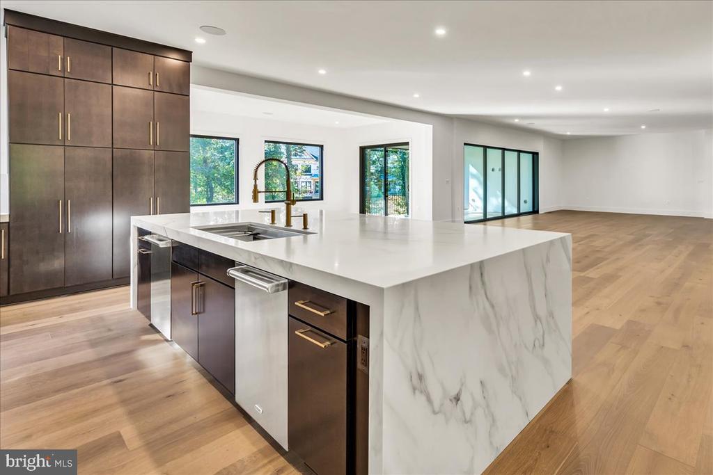 3495 AUDUBON COVE