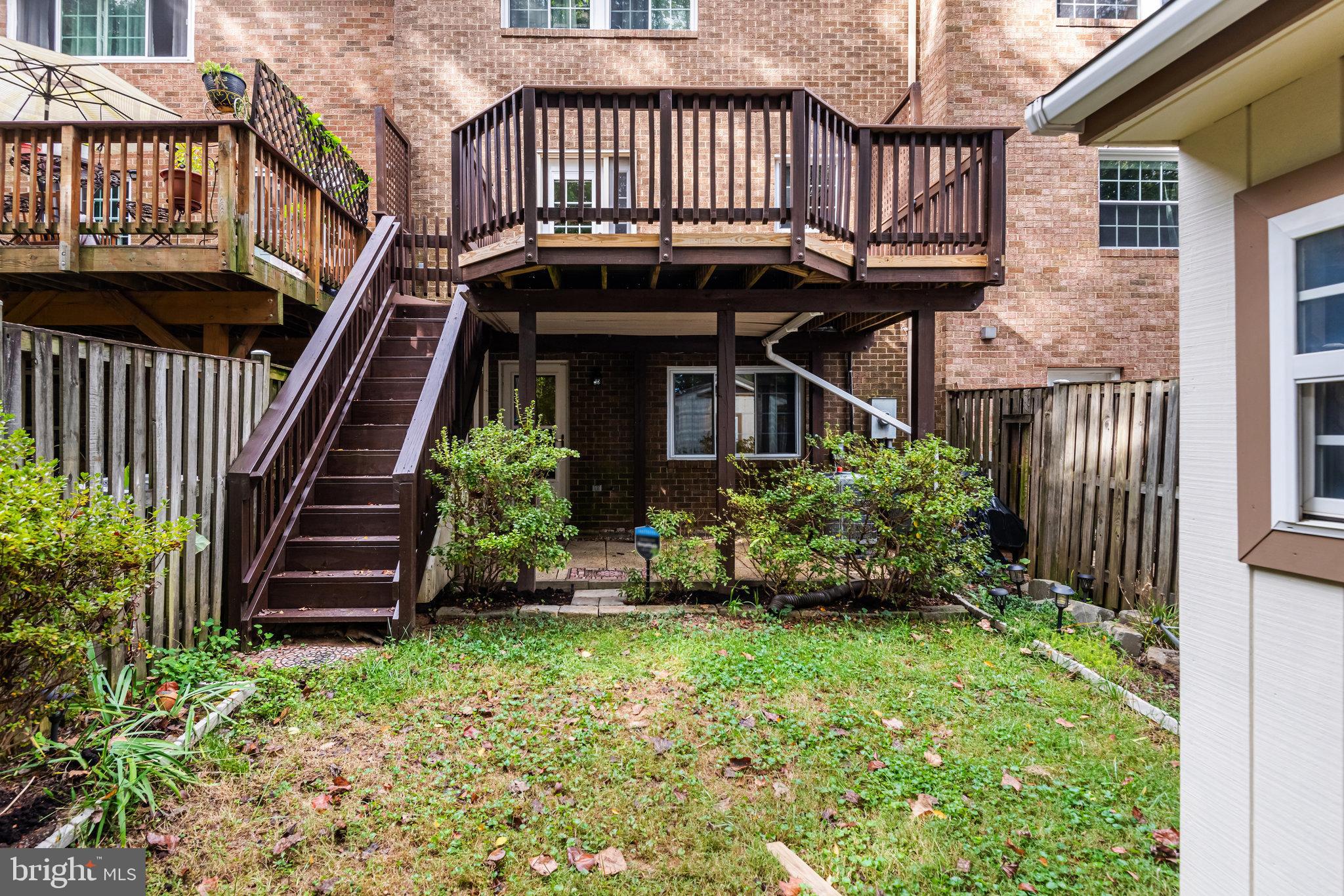 5825 HIGH BLUFF COURT