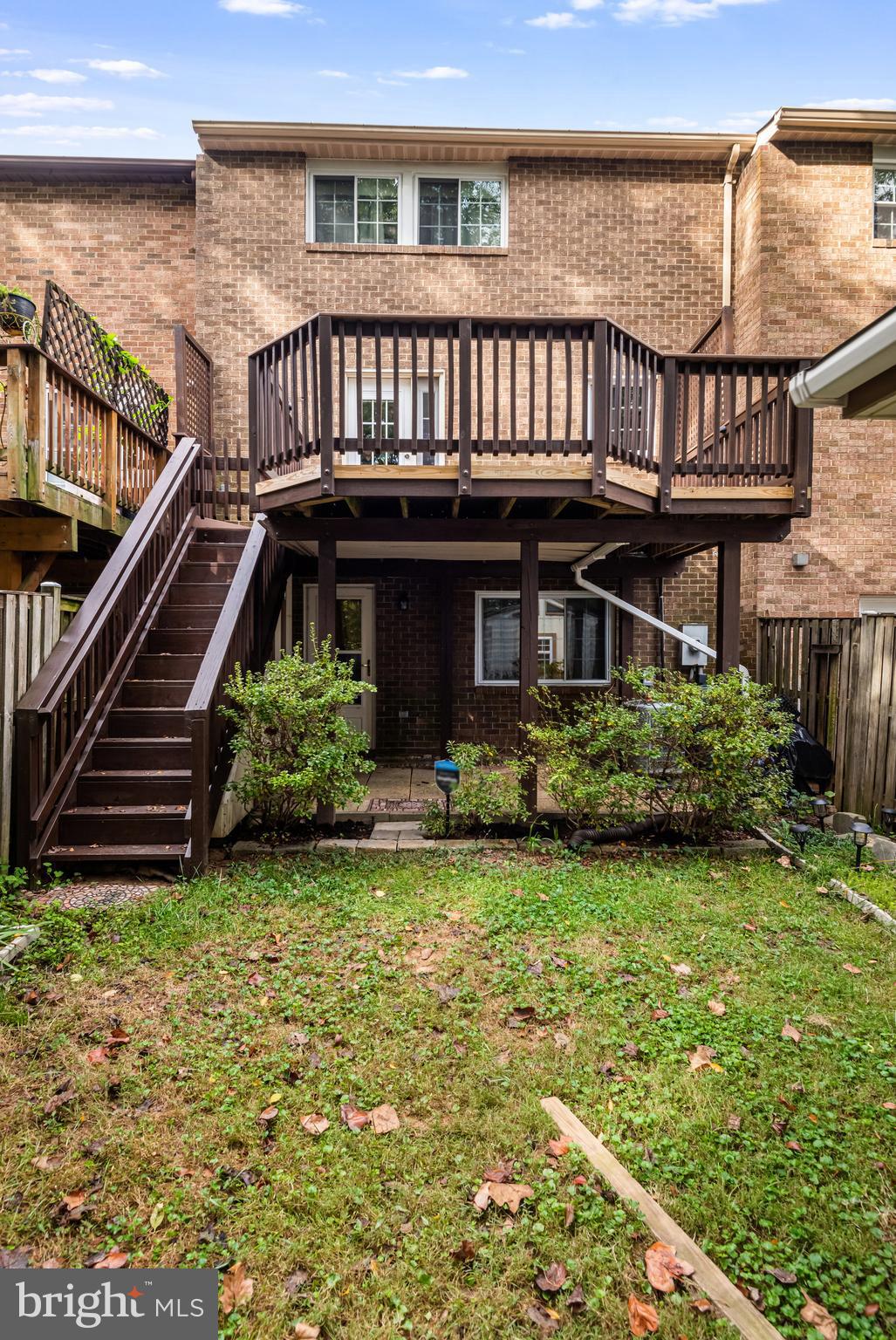 5825 HIGH BLUFF COURT