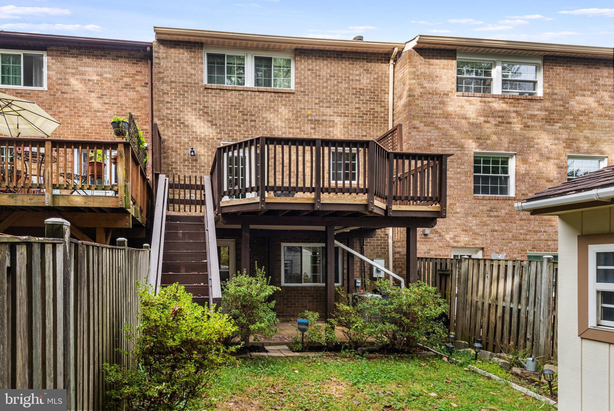 5825 HIGH BLUFF COURT