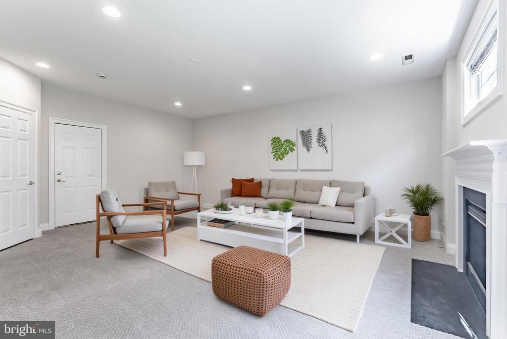8358 MILLOM COURT
