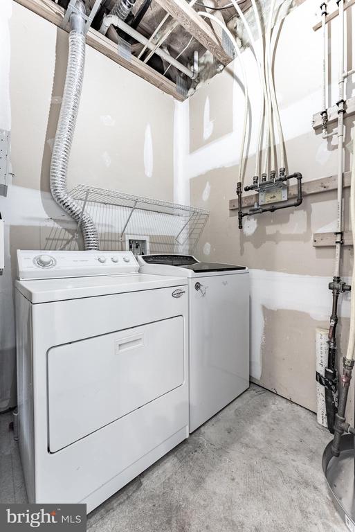 8358 MILLOM COURT