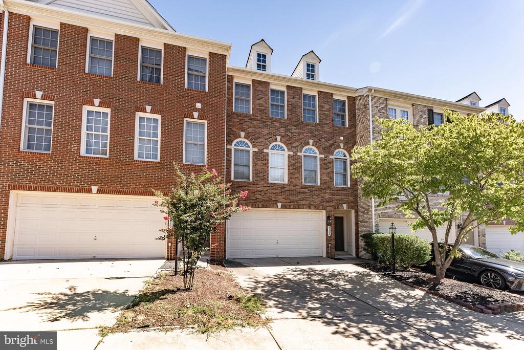 8358 MILLOM COURT