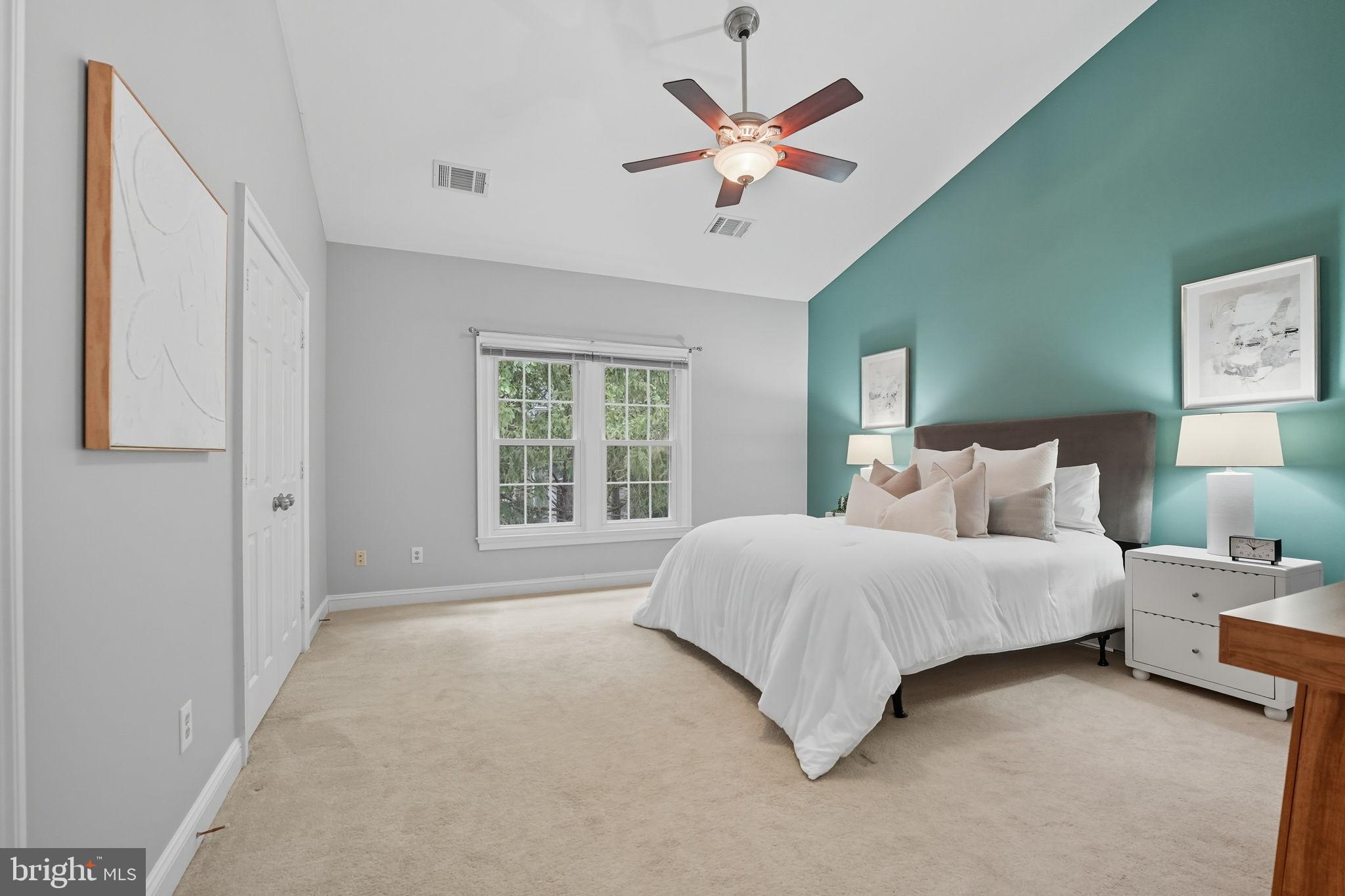 1325 SUNDIAL DRIVE